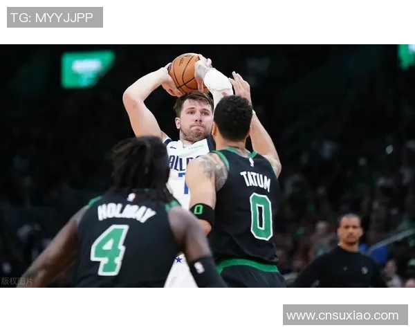 欧文东契奇空砍63分,汤普森低迷独行侠不敌太阳 欧文东契奇空砍63分,汤普森低迷独行侠不敌太阳